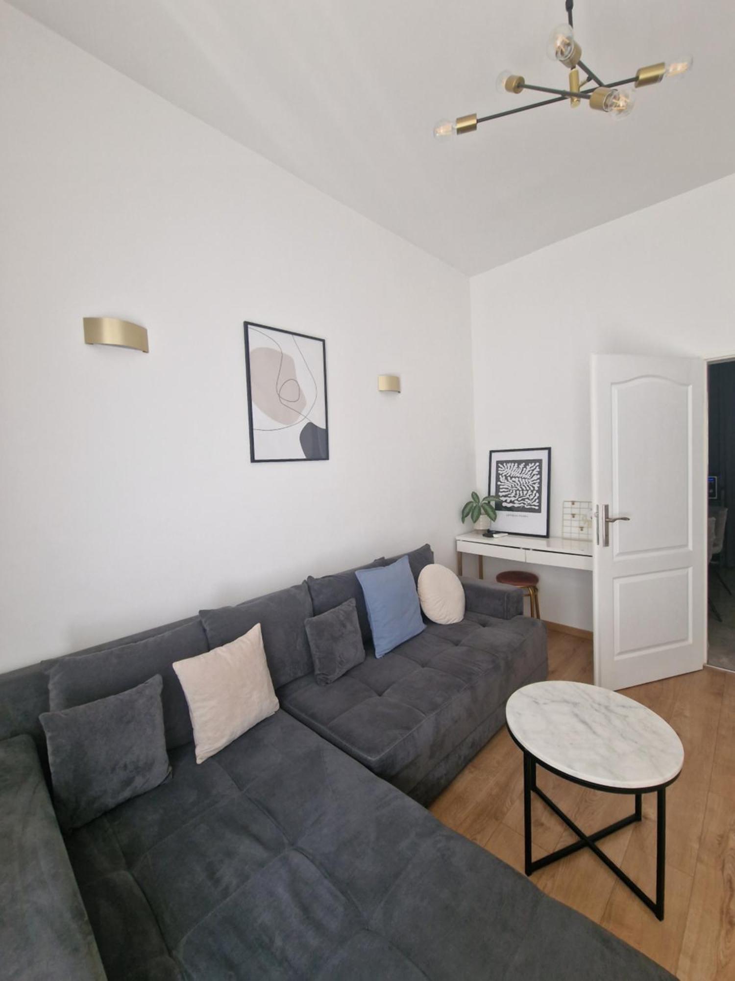 Eda Apartment *